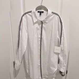 Ellen Tracy white shirt with striping